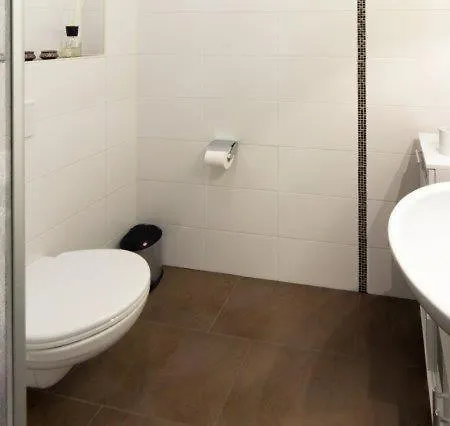 Apartment Ferienwohnung-zeppelinstek *